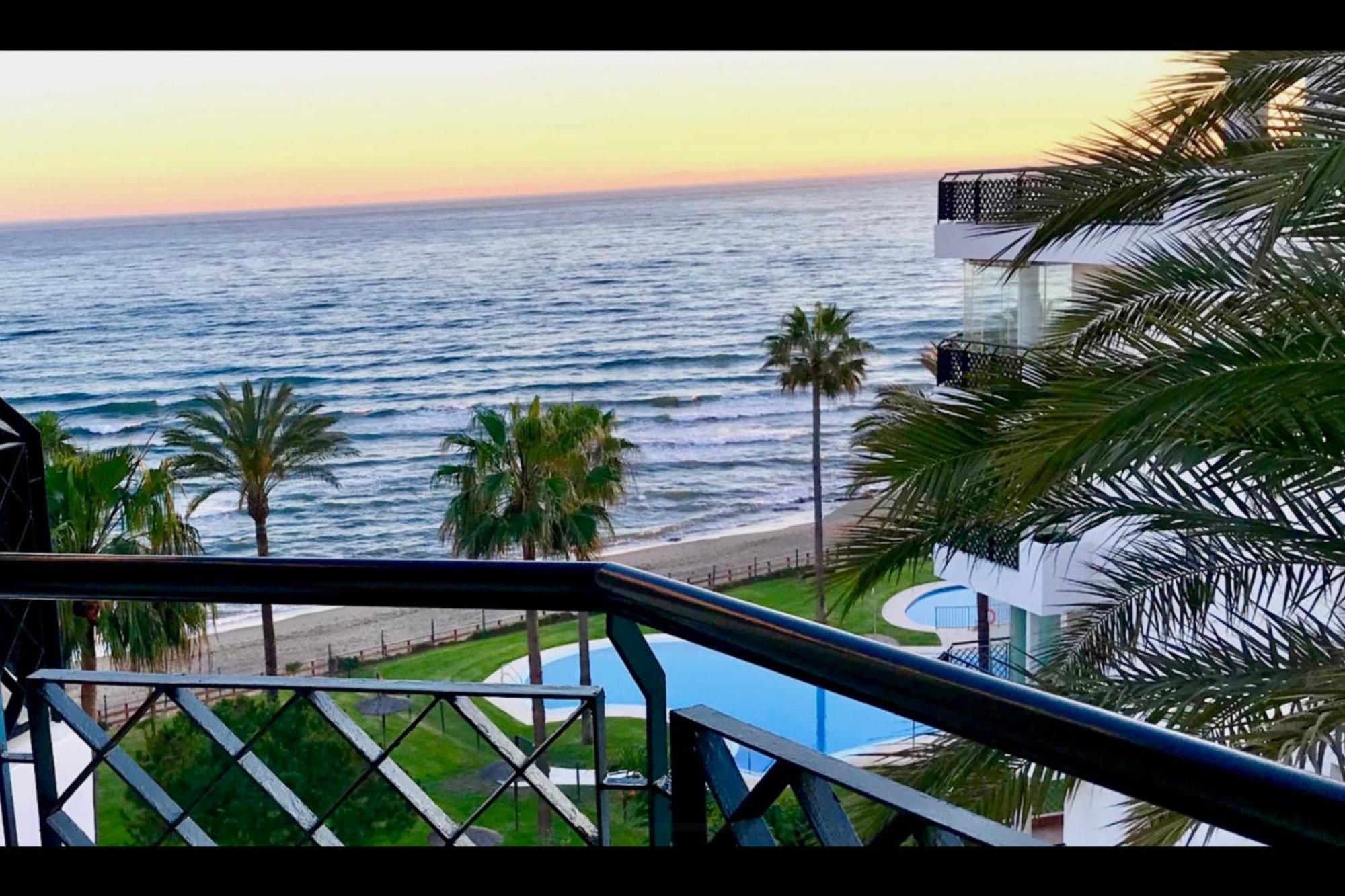 Mi Capricho 2D Beachfront- Apartment With Sea View - Costa Del Sol Sitio de Calahonda Zewnętrze zdjęcie